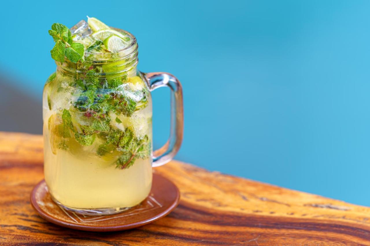 Shintana Saya La Maison Сиемрип Экстерьер фото A mojito