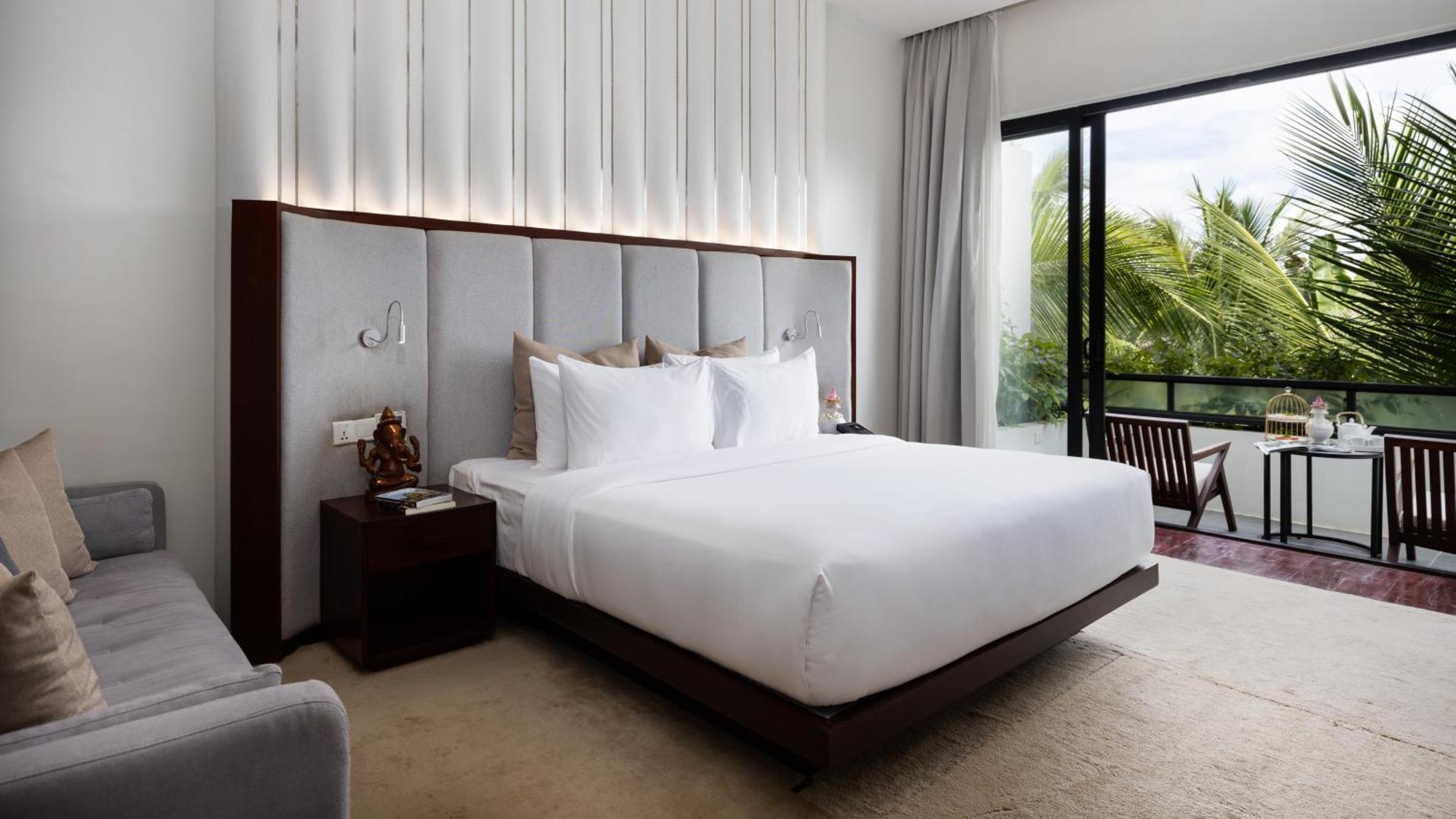 Shintana Saya La Maison Сиемрип Экстерьер фото Deluxe Room