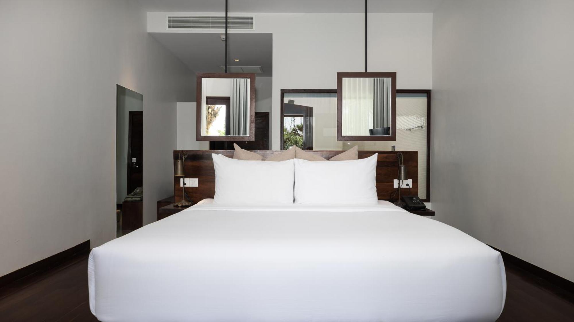 Shintana Saya La Maison Сиемрип Экстерьер фото Deluxe Room