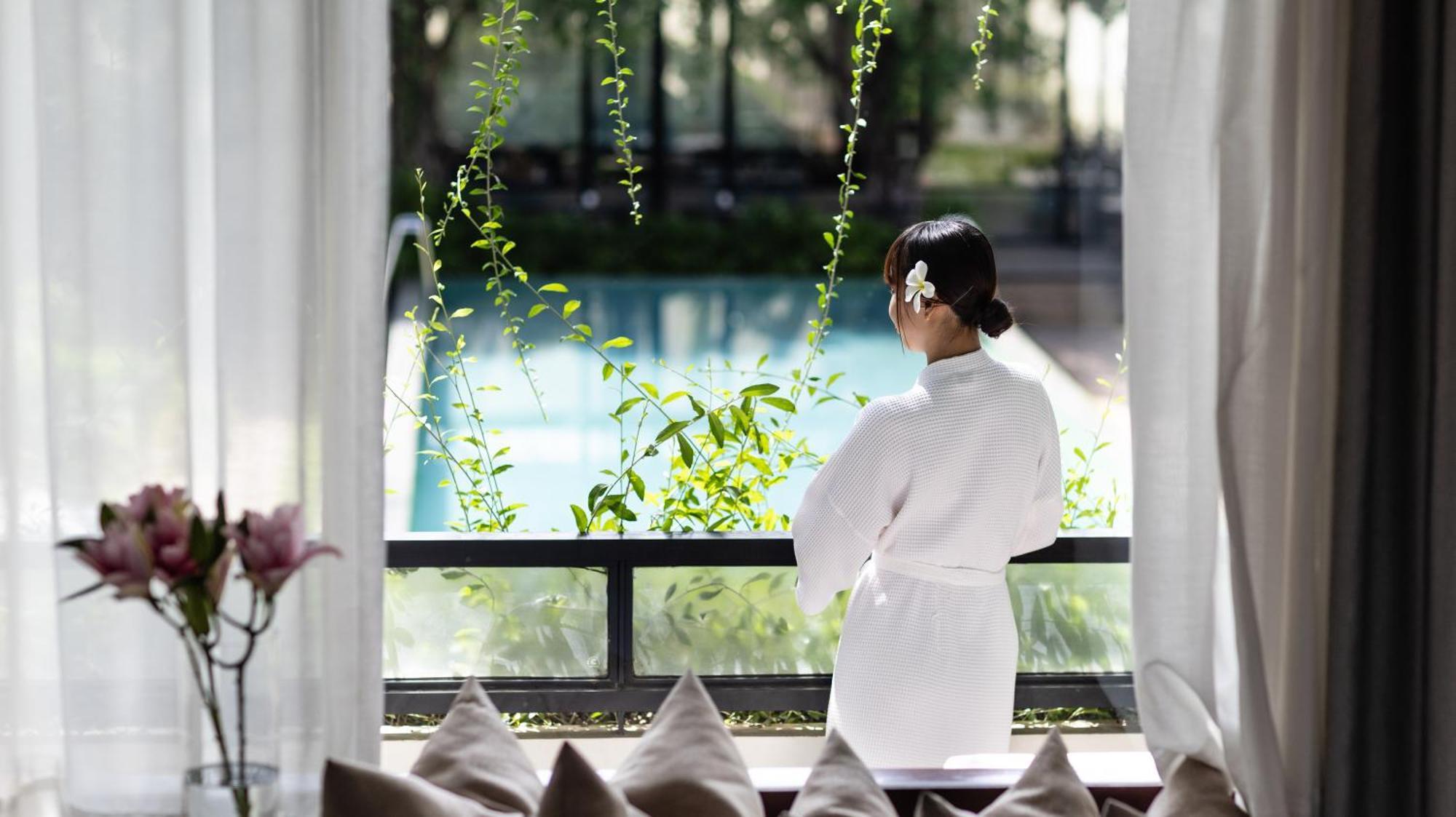 Shintana Saya La Maison Сиемрип Экстерьер фото A spa at the InterContinental Hotel, Hanoi, Vietnam